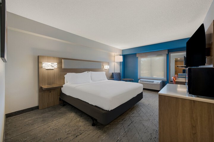 Room 20 of 51