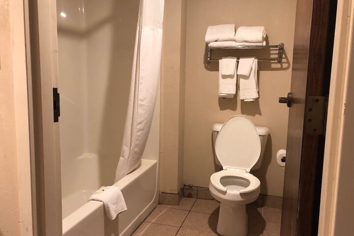 Quality Inn Stone Mountain