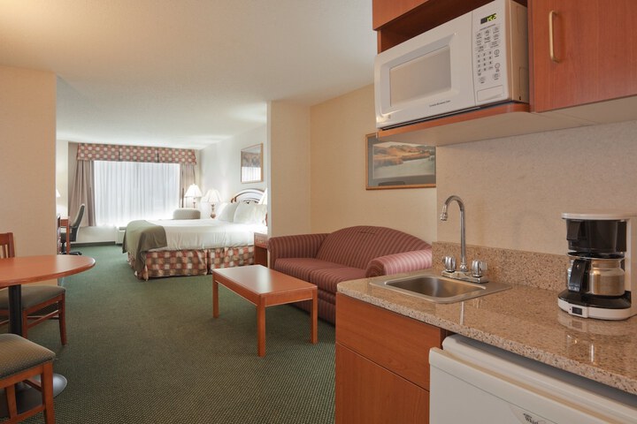 Room 46 of 71