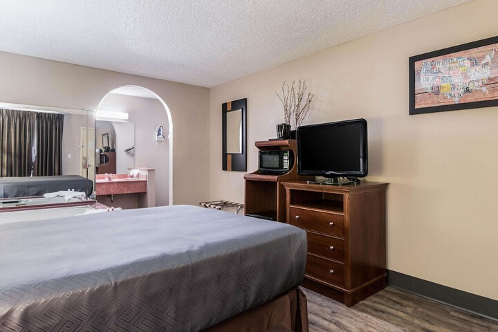 Room 35 of 45