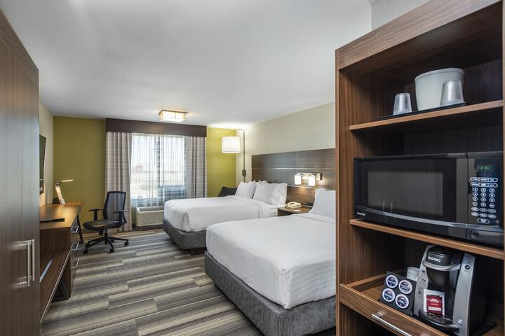 Room 209 of 348