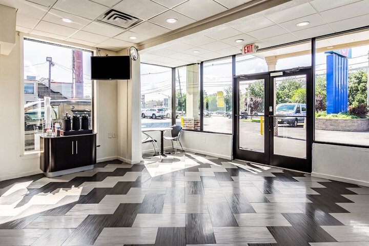 Motel 6 Elizabeth NJ - Newark Liberty Intl Airport