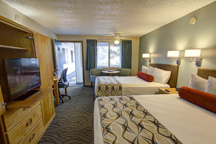 Super 8 by Wyndham Florence OR
