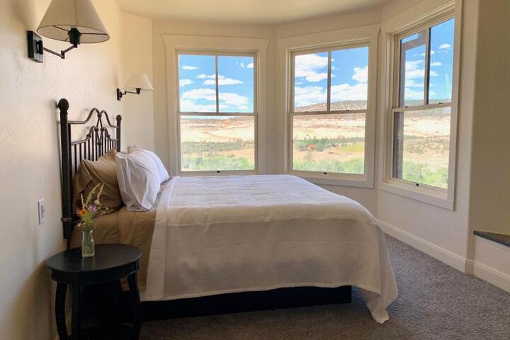 Annies Place Bed & Breakfast