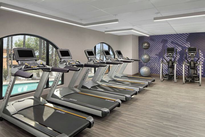 Delta Hotels by Marriott Anaheim Garden Grove