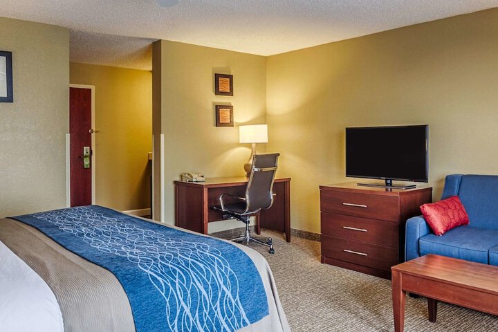 Room 11 of 29