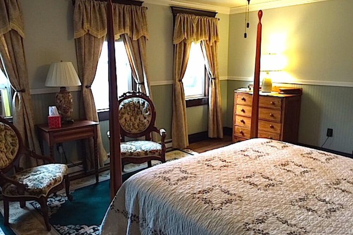 Room 48 of 58