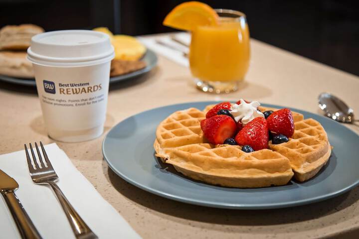 Breakfast/Coffee Service 11 of 12