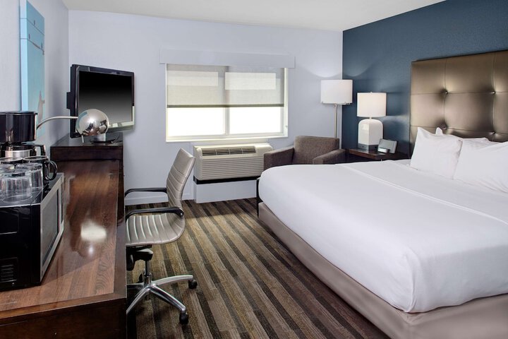 Room 20 of 40