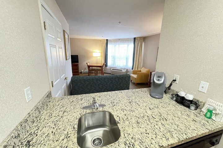 Smart Suites an Ascend Collection Hotel