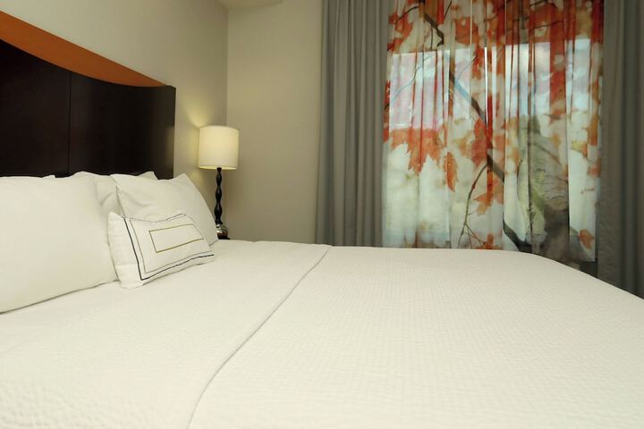 Fairfield Inn & Suites by Marriott Harrisburg West