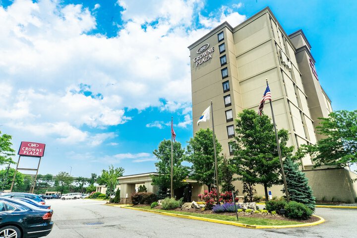 Hotel 4 of 61
