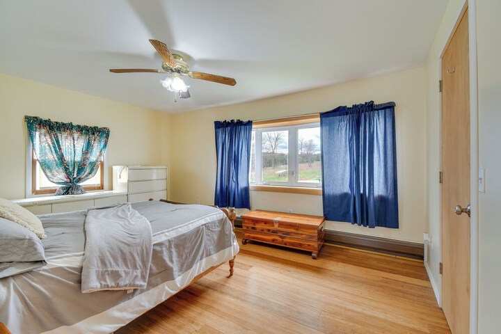 Riverfront Baldwinsville Apartment w / Shared Deck!