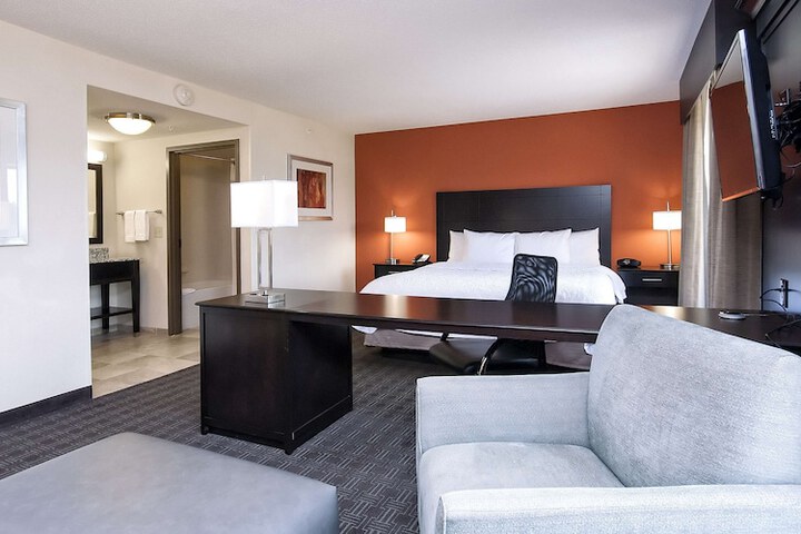 Hampton Inn & Suites Seneca-Clemson Area