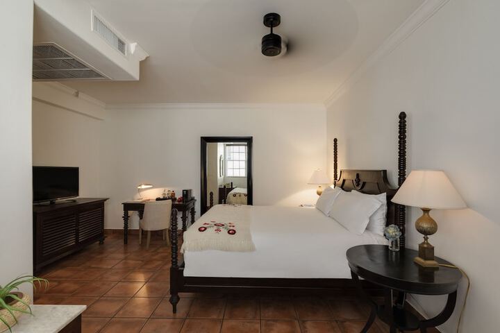 Room 26 of 64