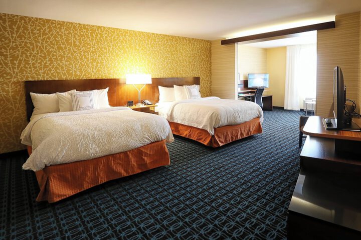 Fairfield Inn & Suites by Marriott Madison Verona