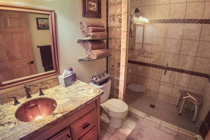 Elktrace Bed & Breakfast