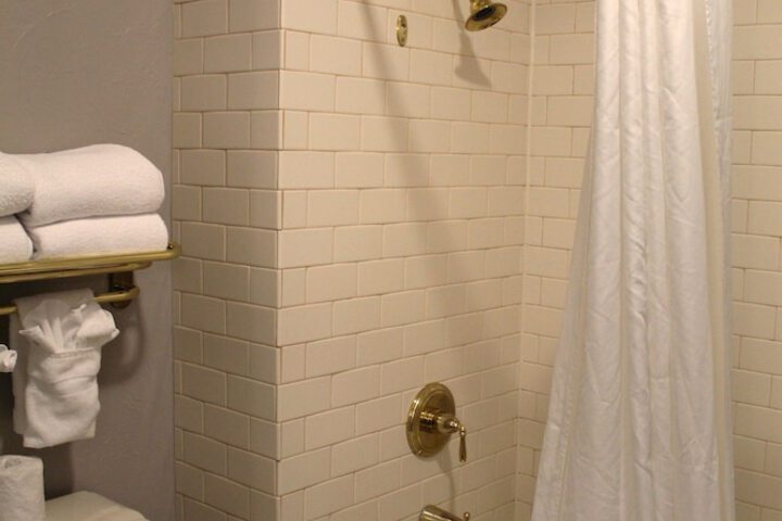 Room 40 of 75