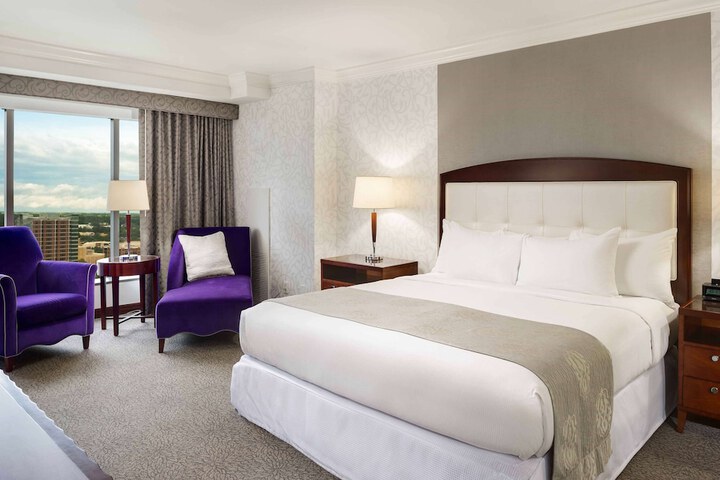 Hilton Charlotte Uptown