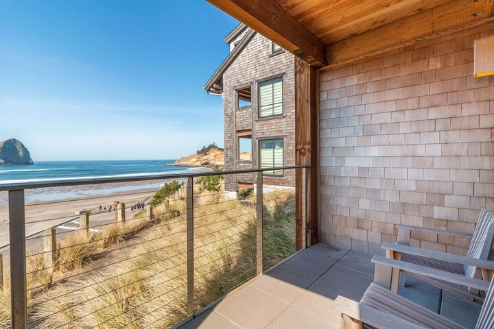 Headlands Coastal Lodge & Spa