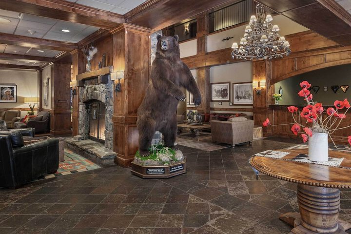 Hotel Interior 34 of 181