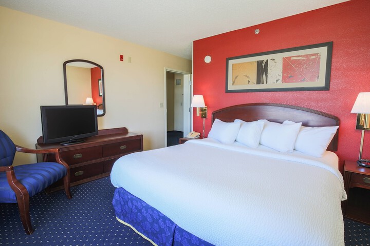 Room 10 of 44