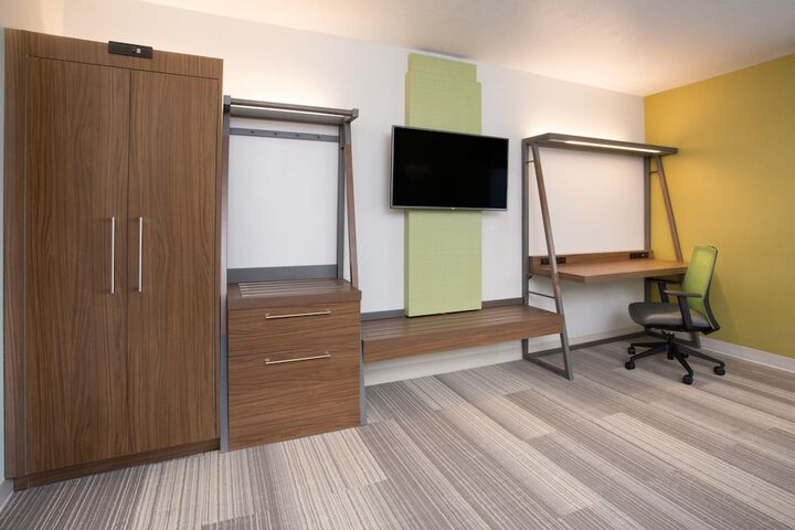 Holiday Inn Express & Suites Hammond by IHG
