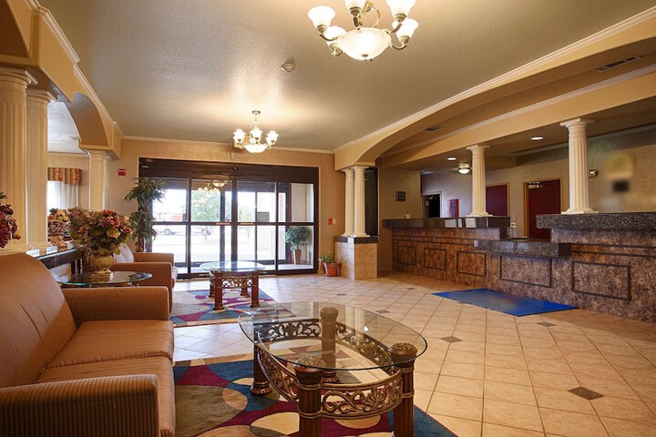 Hotel Interior 7 of 19