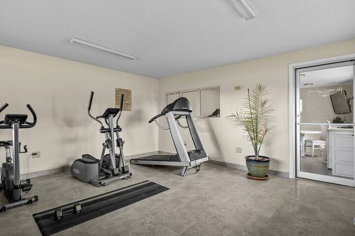 Red Arrow Inn & Suites a Travelodge by Wyndham