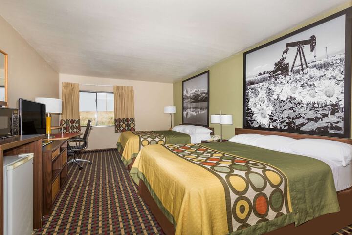 Room 15 of 26