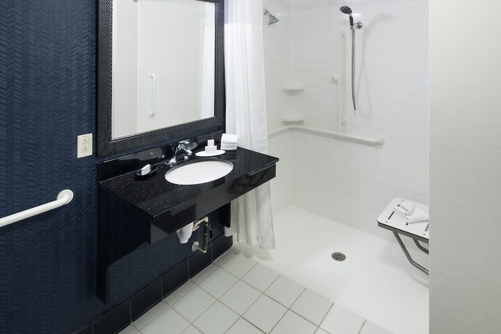 Fairfield Inn & Suites by Marriott Orlando at SeaWorld