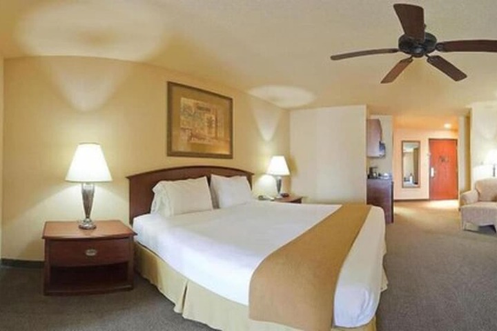 Holiday Inn Express Hotel & Suites Kerrville by IHG
