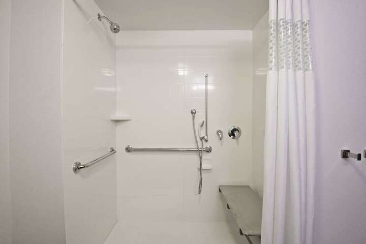 Hampton Inn & Suites North Huntingdon-Irwin