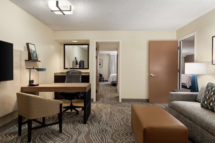 Room 25 of 44