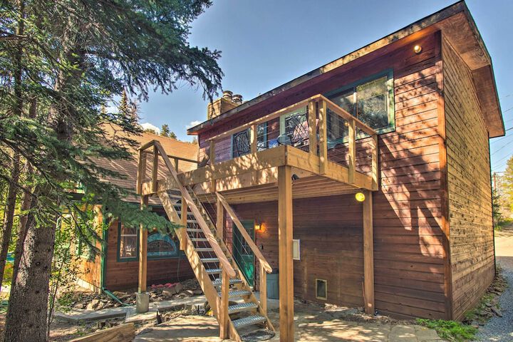 Chicago Creek B & B: 1 Mi to Mt. Blue Sky!