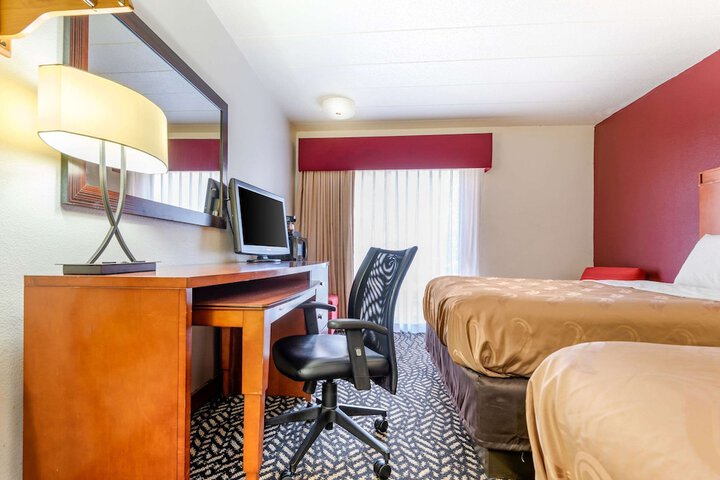 Room 25 of 35