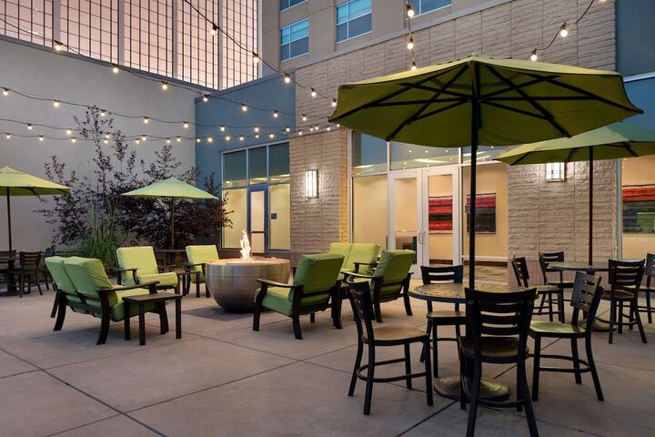 Terrace/Patio 44 of 46
