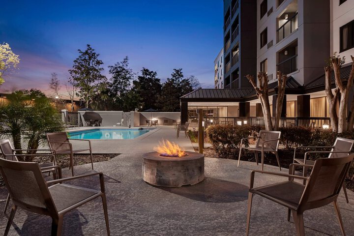Terrace/Patio 32 of 32