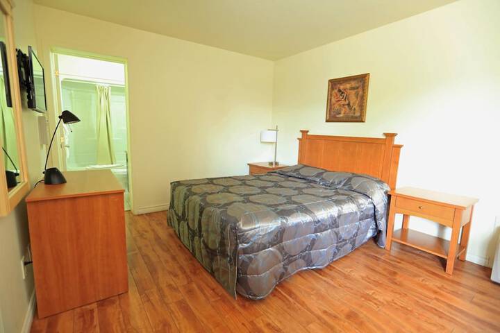 Room 16 of 43