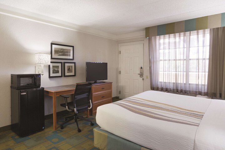 Room 22 of 30