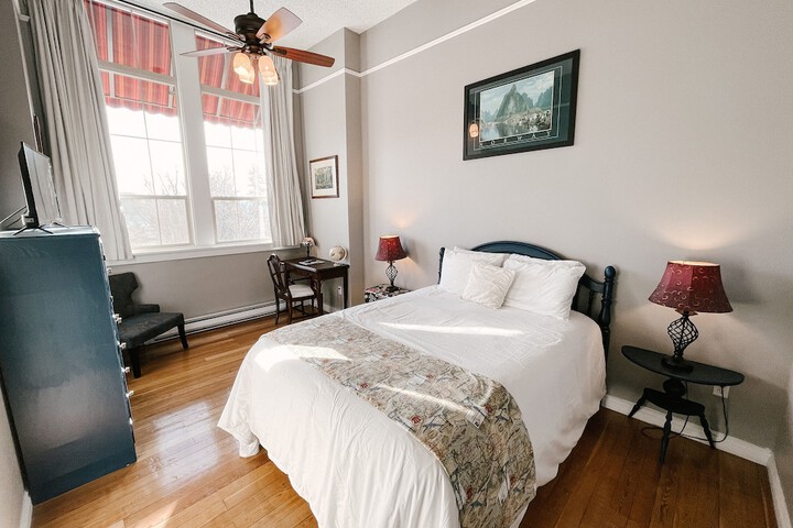 Room 54 of 140
