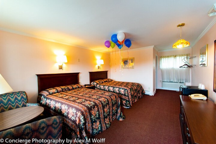 Room 15 of 20