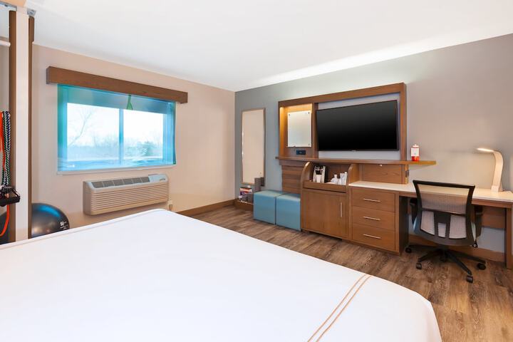 Room 22 of 51