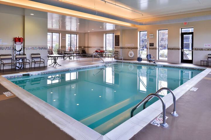 Pool 7 of 33