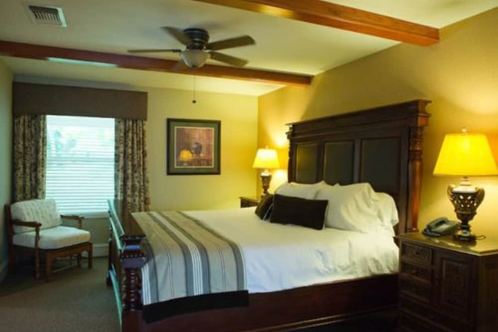 The Sanford House Inn & Spa