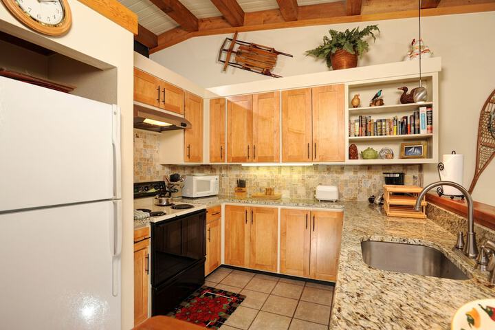 Evergreen Condominiums by Vail Resorts