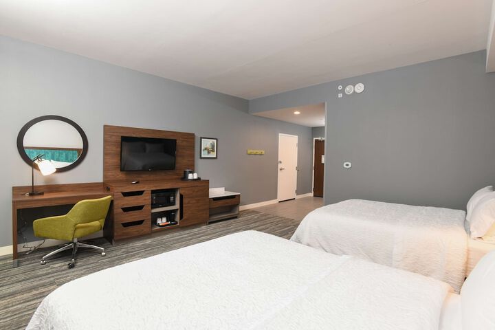 Room 35 of 58