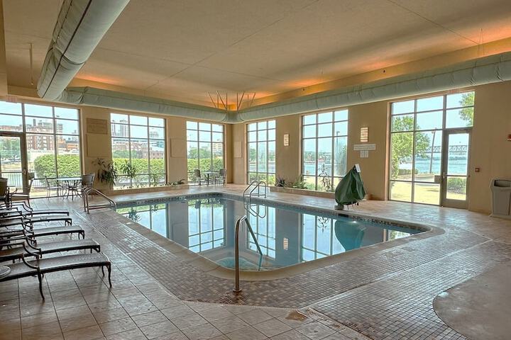 Pool 4 of 41