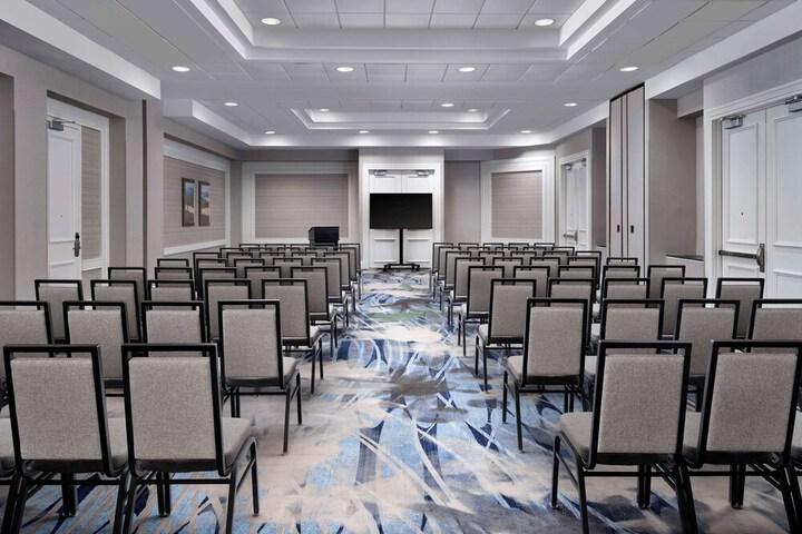 Hilton New Orleans Airport