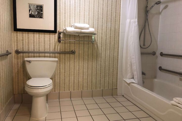 Hilton Garden Inn Addison